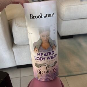 Brookstone Lavender Heated Body Wrap NWT